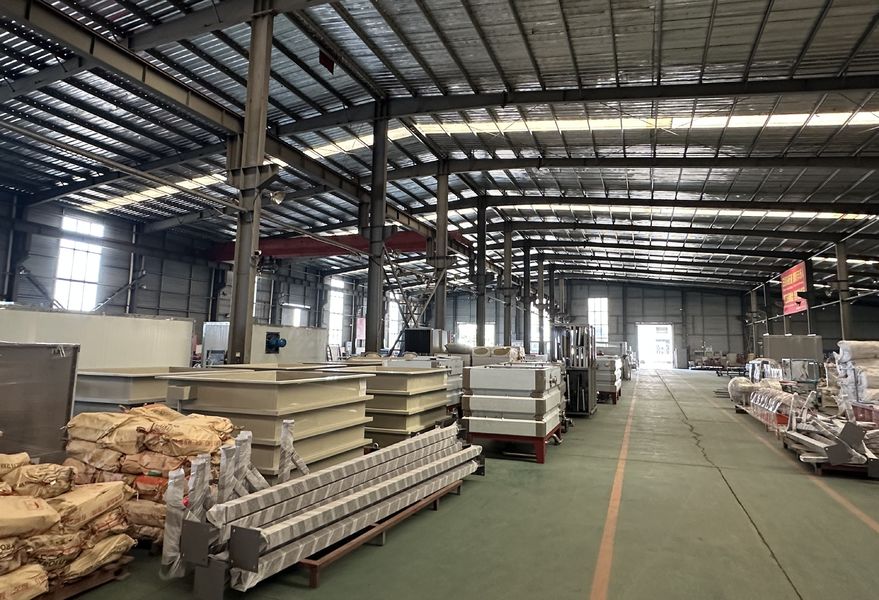 Zhejiang Huier Coating Environmental Protection Equipment Co., Ltd lini produksi pabrikan